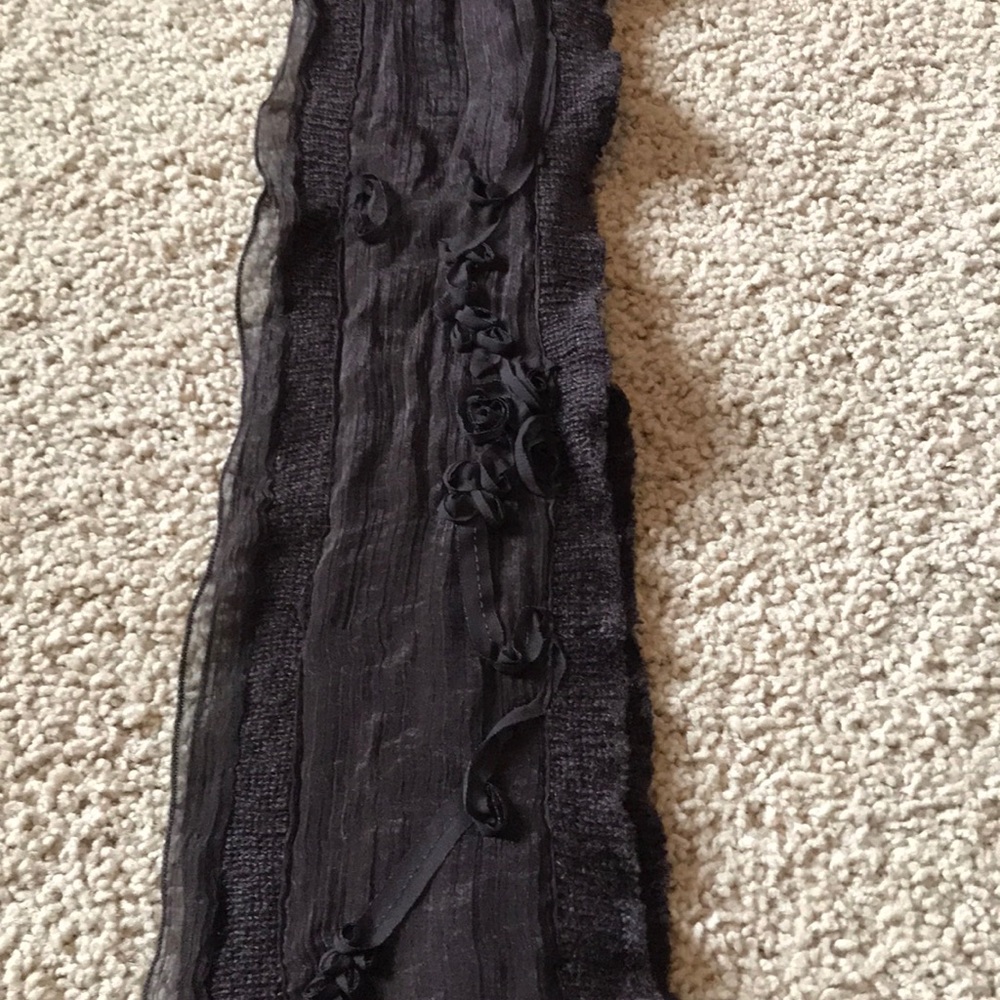 Coldwater creek scarf